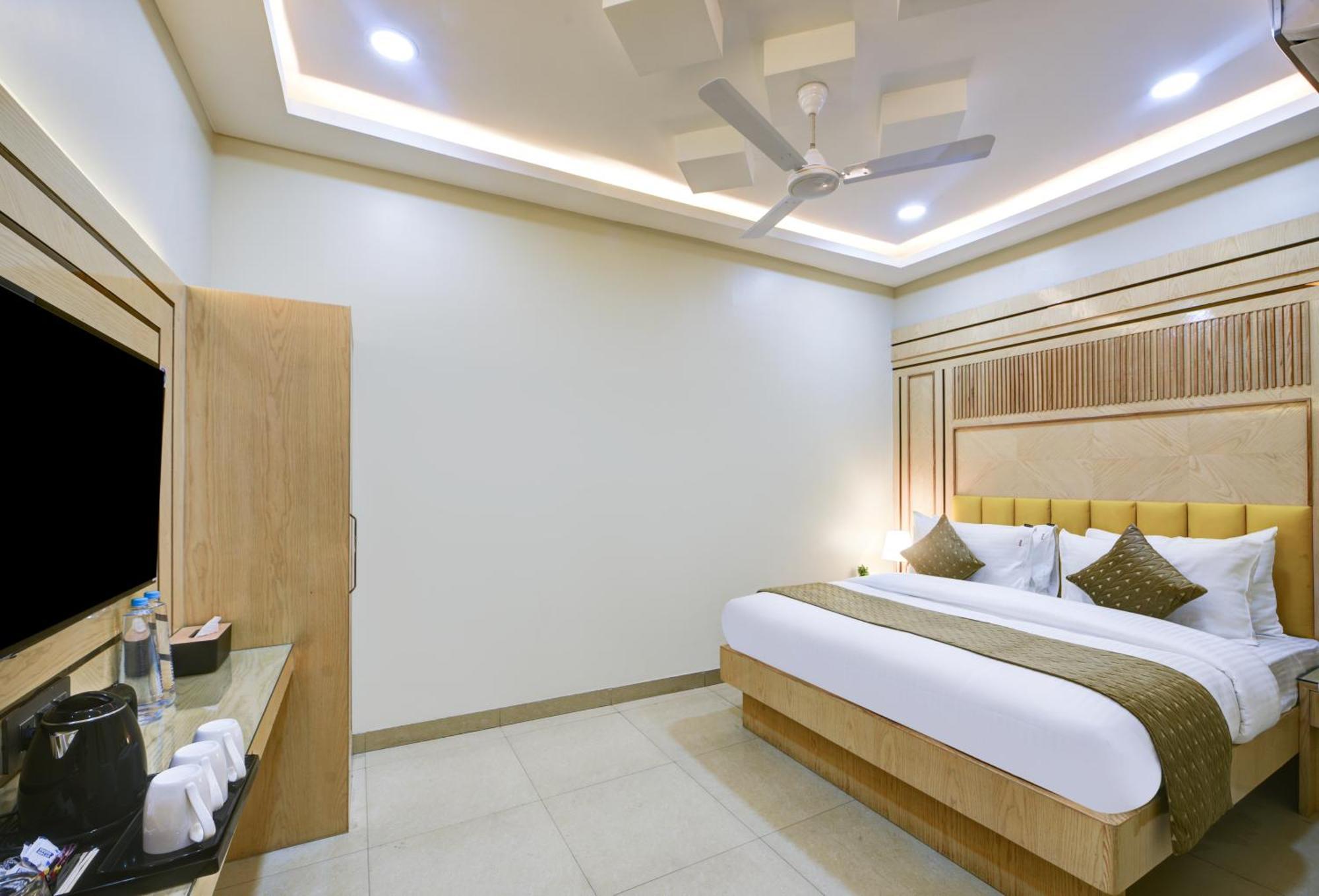 New Frontier - 2 Mins From Old Delhi Railway Station & Chandni Chowk Экстерьер фото